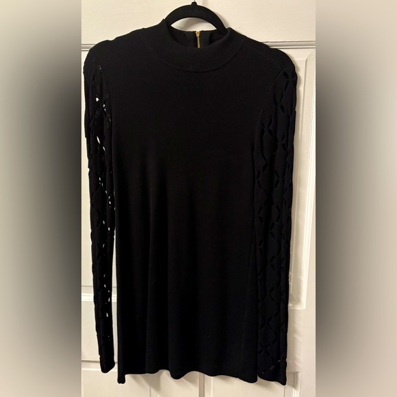 White House Black Market Sweaters - White House Black Market Black Knit tunic Top with cut out sleeves M